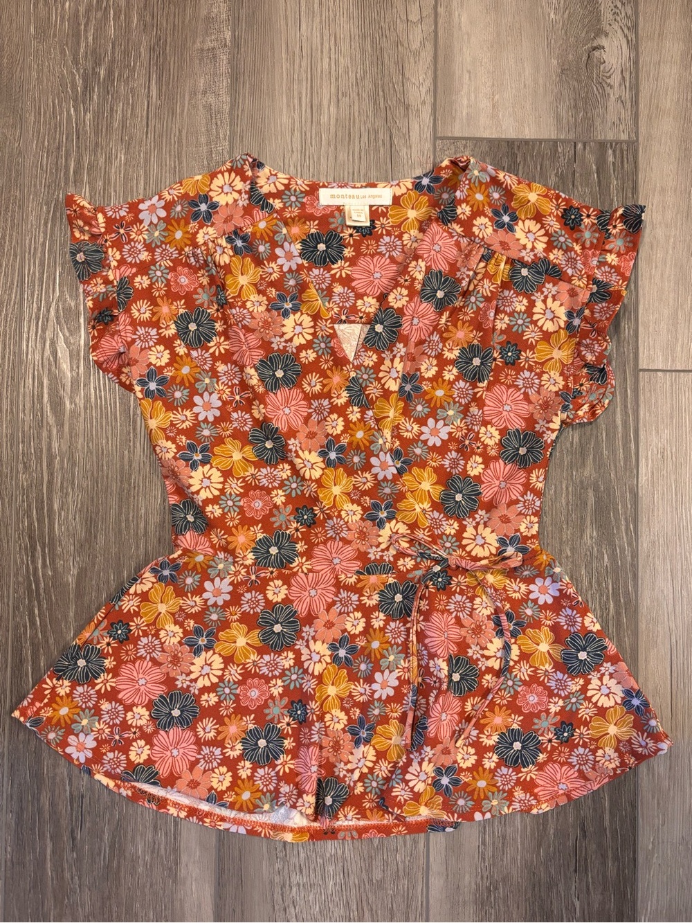 🌼Monteau🌼 Floral Peplum Top
